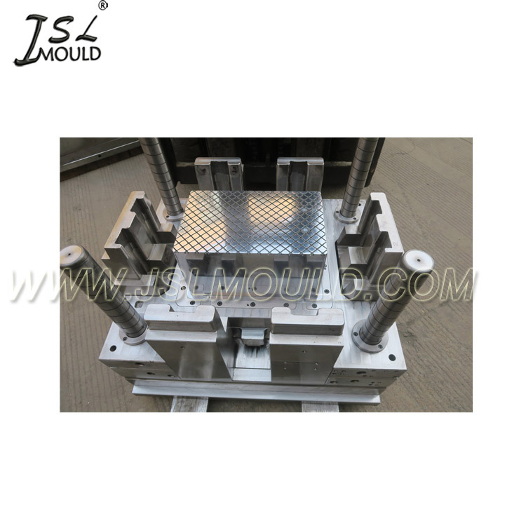Hot Runner PC household Injection Moulds